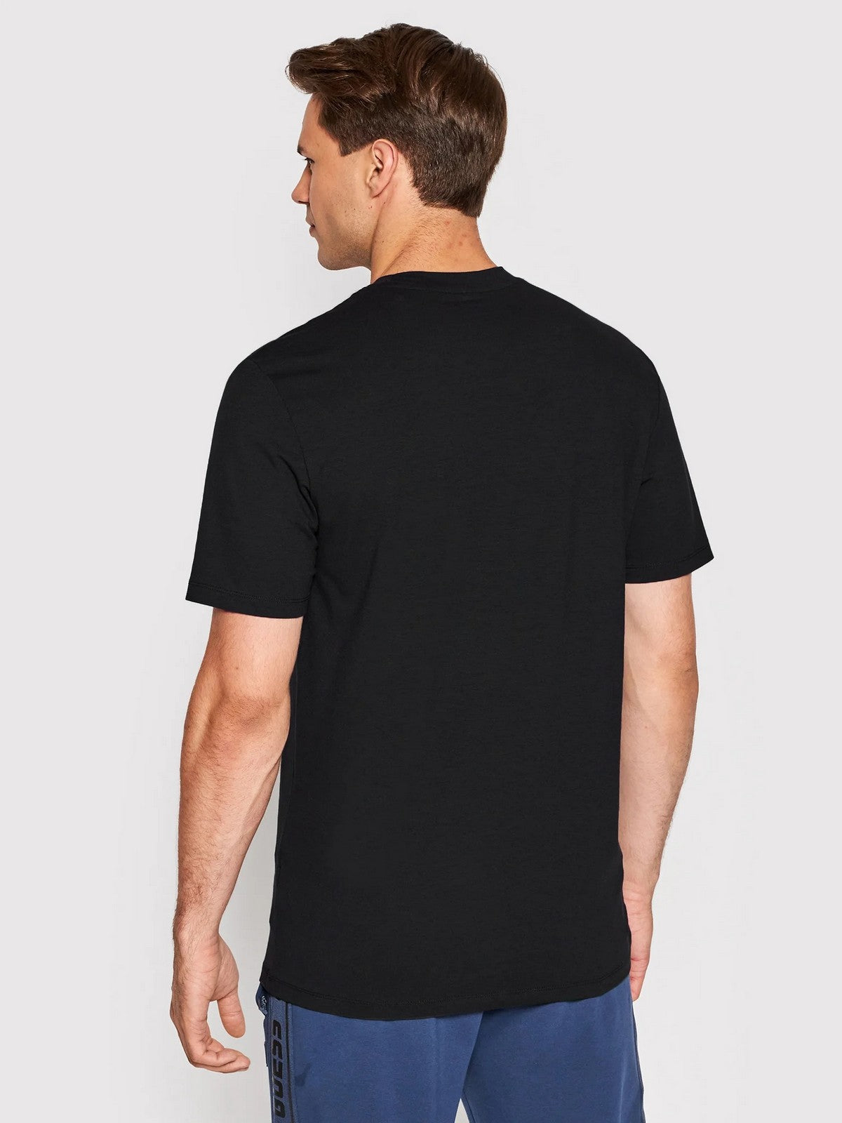 GUESS SPORT T-shirt Uomo HEDLEY SS T-SHIRT Z2YI12 JR06K JBLK Nero gioboutiqueweb