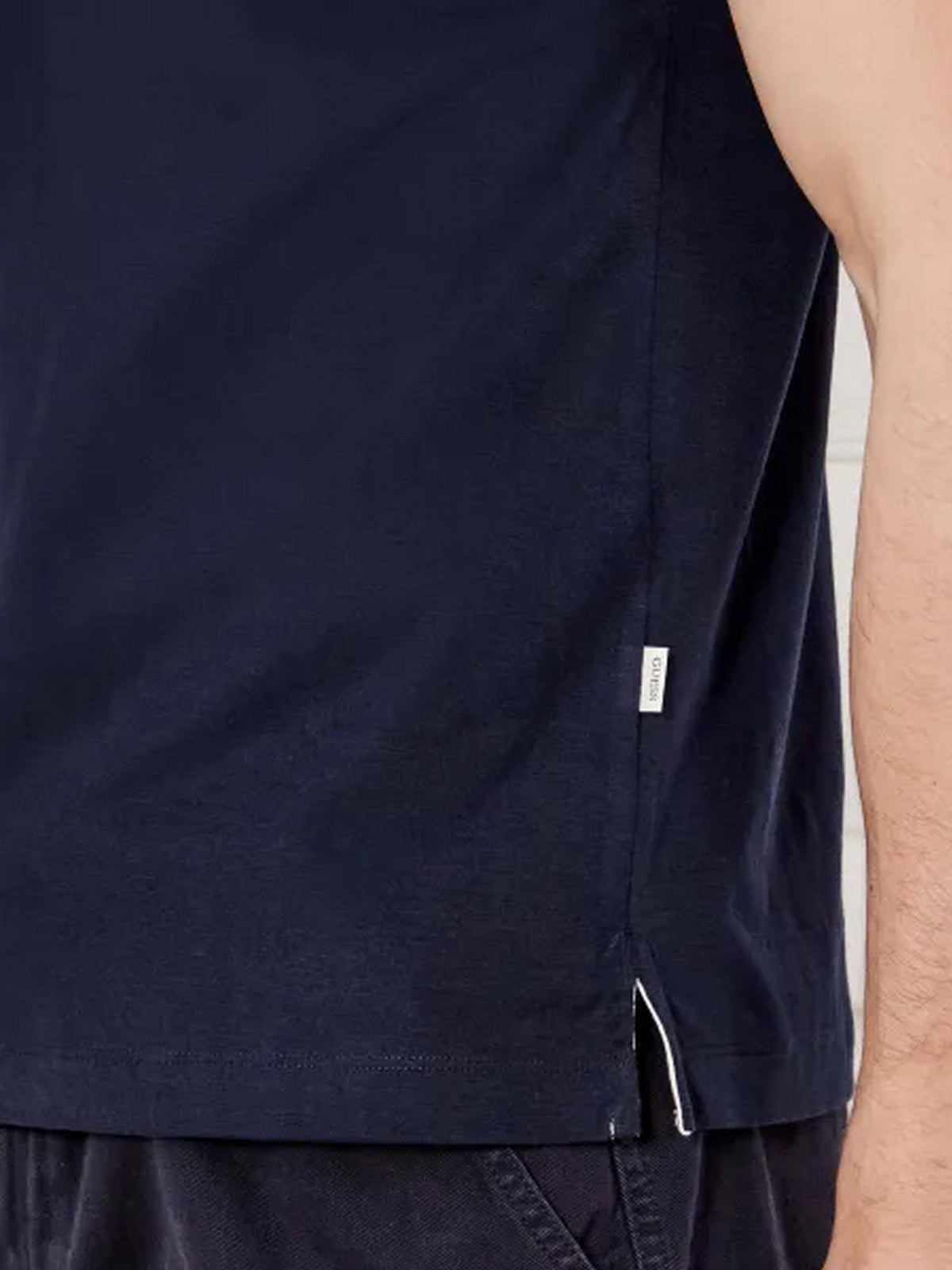GUESS T-shirt Uomo GJ SS CN REG HENLEY TEE M5GP49 KCTV1 A71W DARING OCEAN gioboutiqueweb