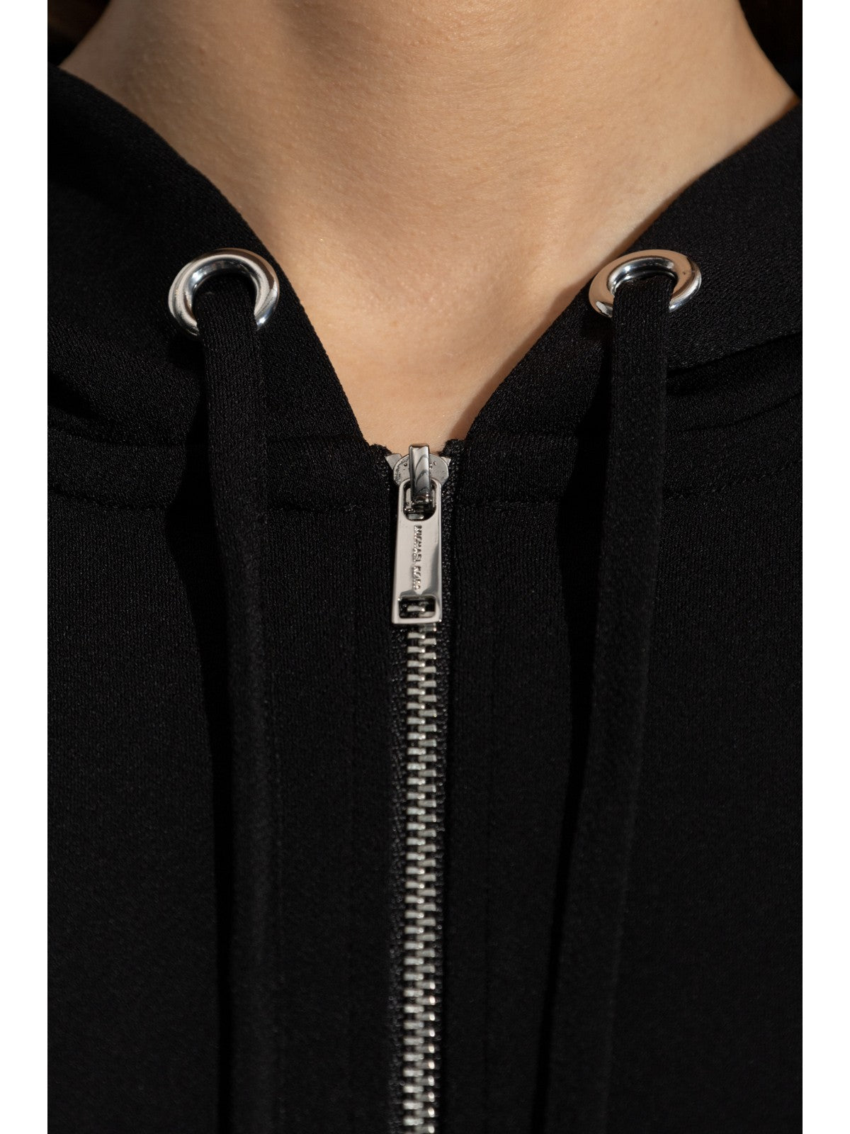 MICHAEL KORS Felpa Donna SHLDR PAD CROP ZIP HDIE MT551SSE45 001 BLACK gioboutiqueweb