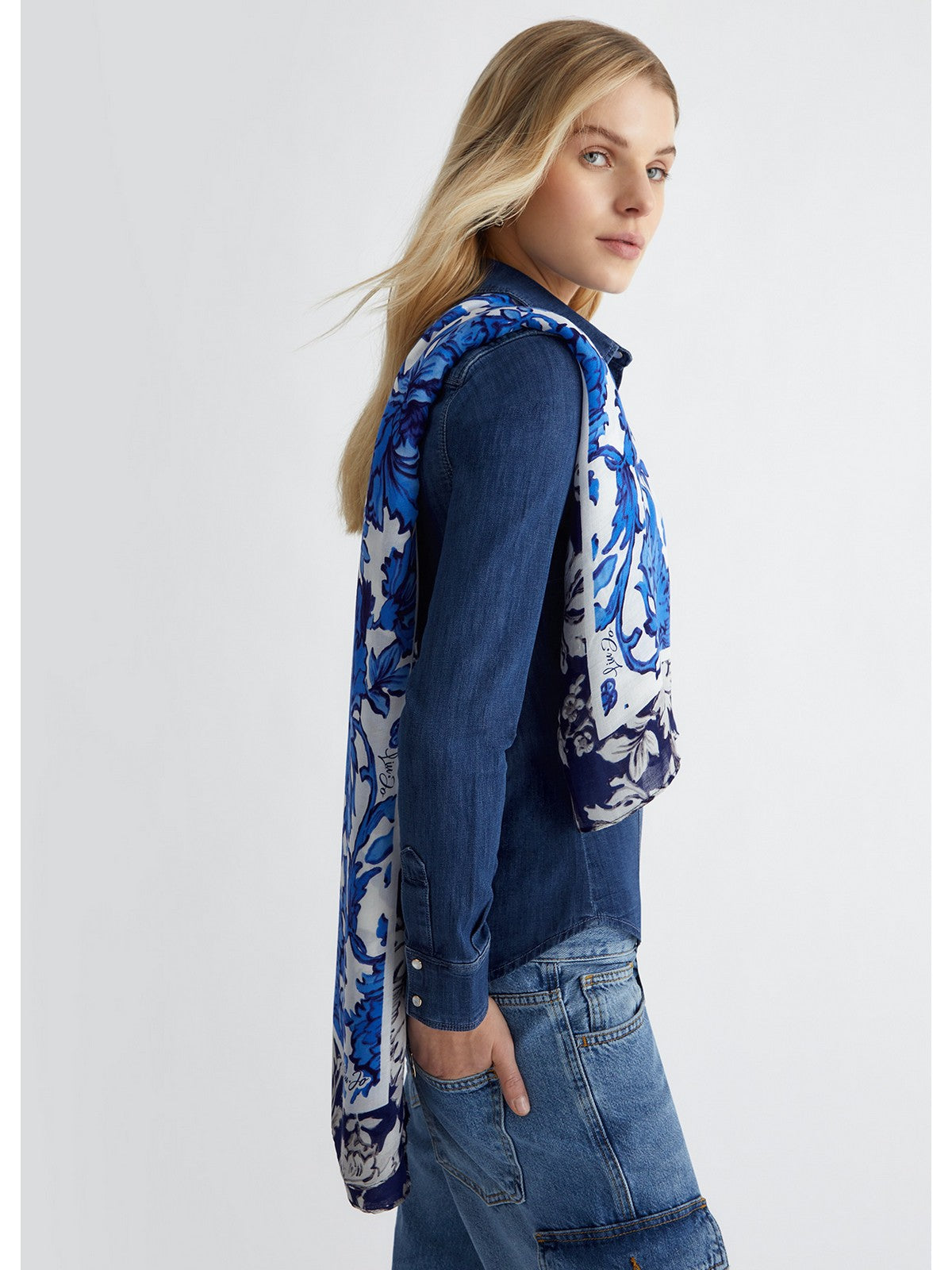 LIU JO SOFT Foulard Donna 2A4049T0300 W9000 Bianco gioboutiqueweb