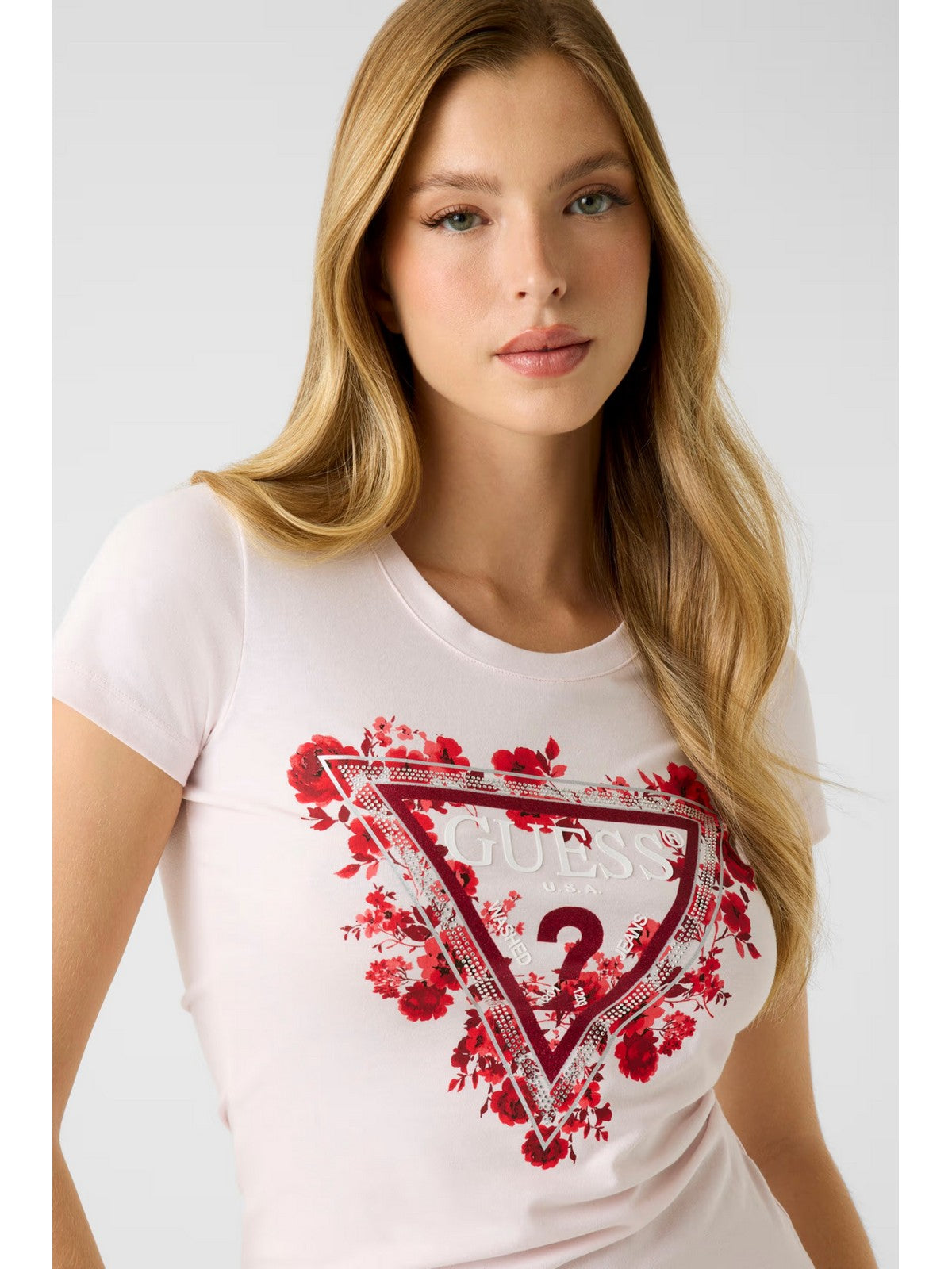 GUESS T-shirt Donna SS CN FLOWERS TRIANGLE TEE W6RI23 J1314 A627 DELICATE PINK gioboutiqueweb