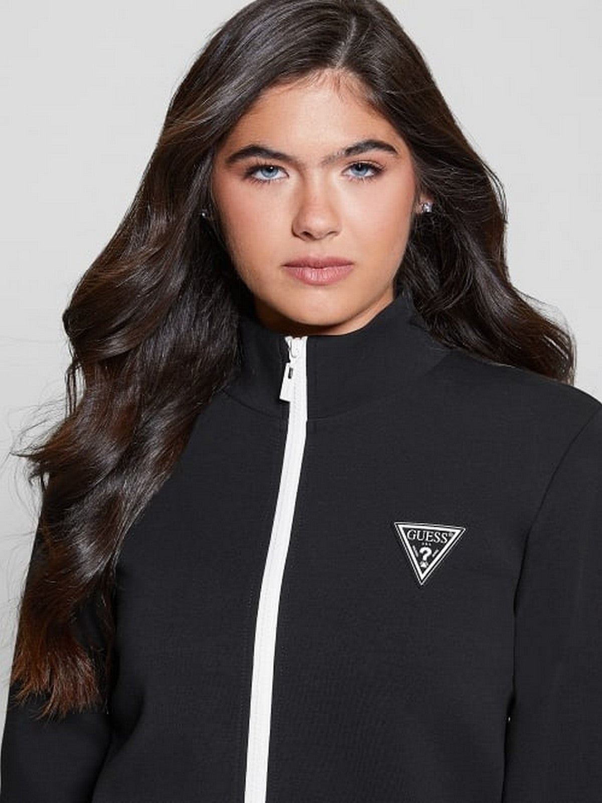GUESS SPORT Felpa Donna ANN FULL ZIP SWEATSHIRT V3BQ12 KBCK2 JBLK Nero gioboutiqueweb