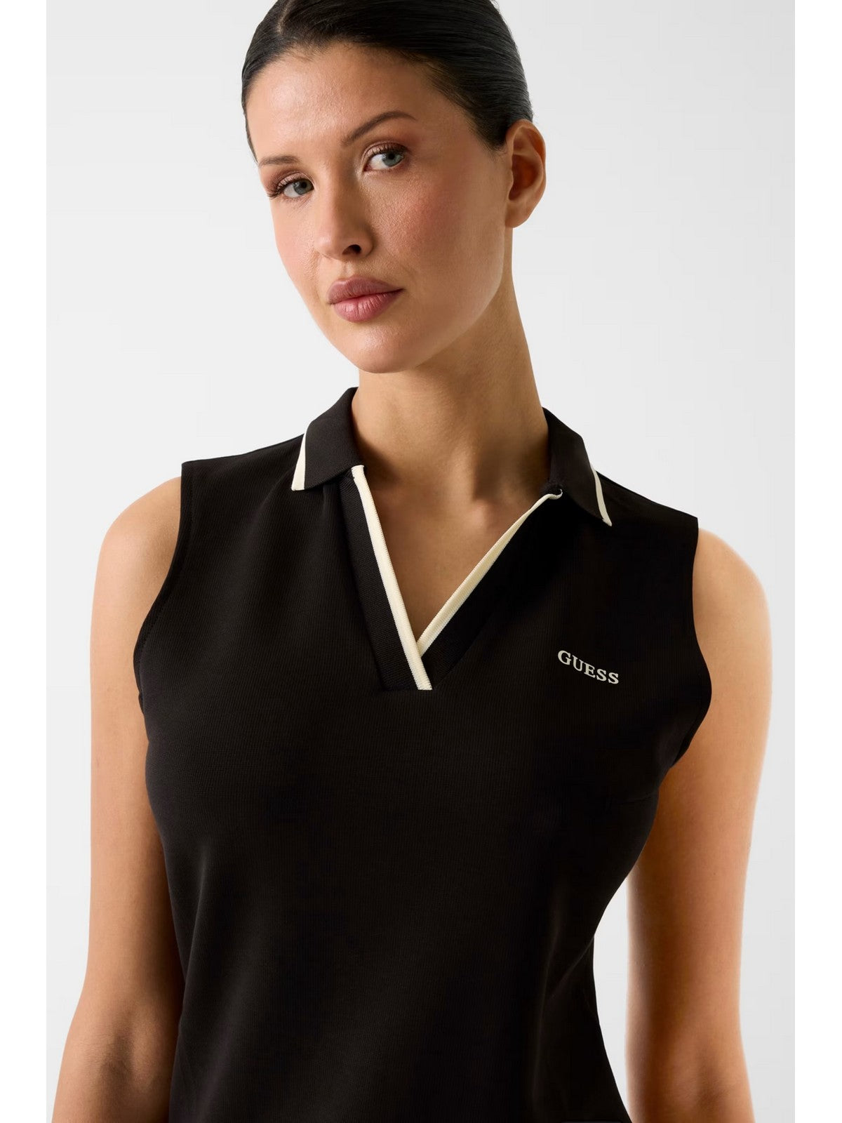 GUESS SPORT Abito Donna JASMINE SLEEVELESS DRESS V6GK02 K2928 JBLK Jet Black A996