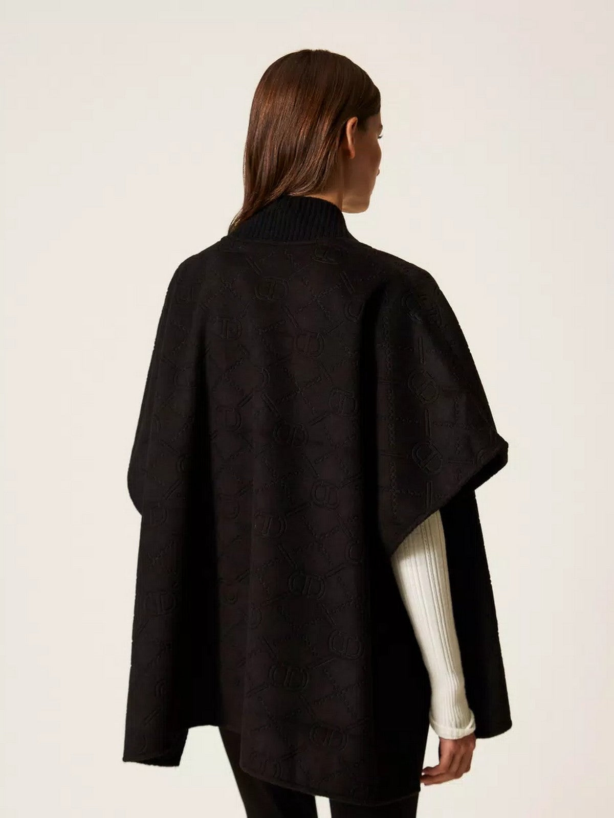 TWINSET Mantella Donna EMBOSSED LOGO 252TO5420 00006 Nero gioboutiqueweb