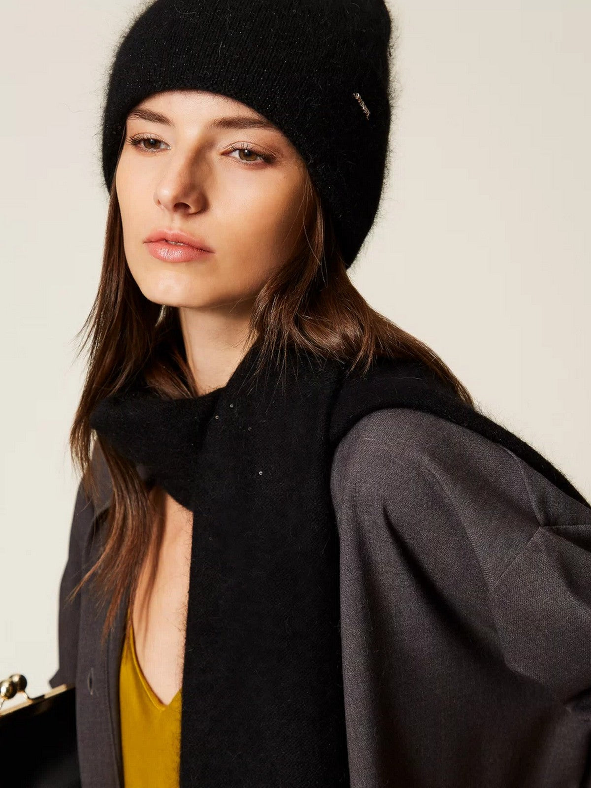 TWINSET Cappello Donna SEQUINS KNITTING 252TA426B 00006 Nero gioboutiqueweb