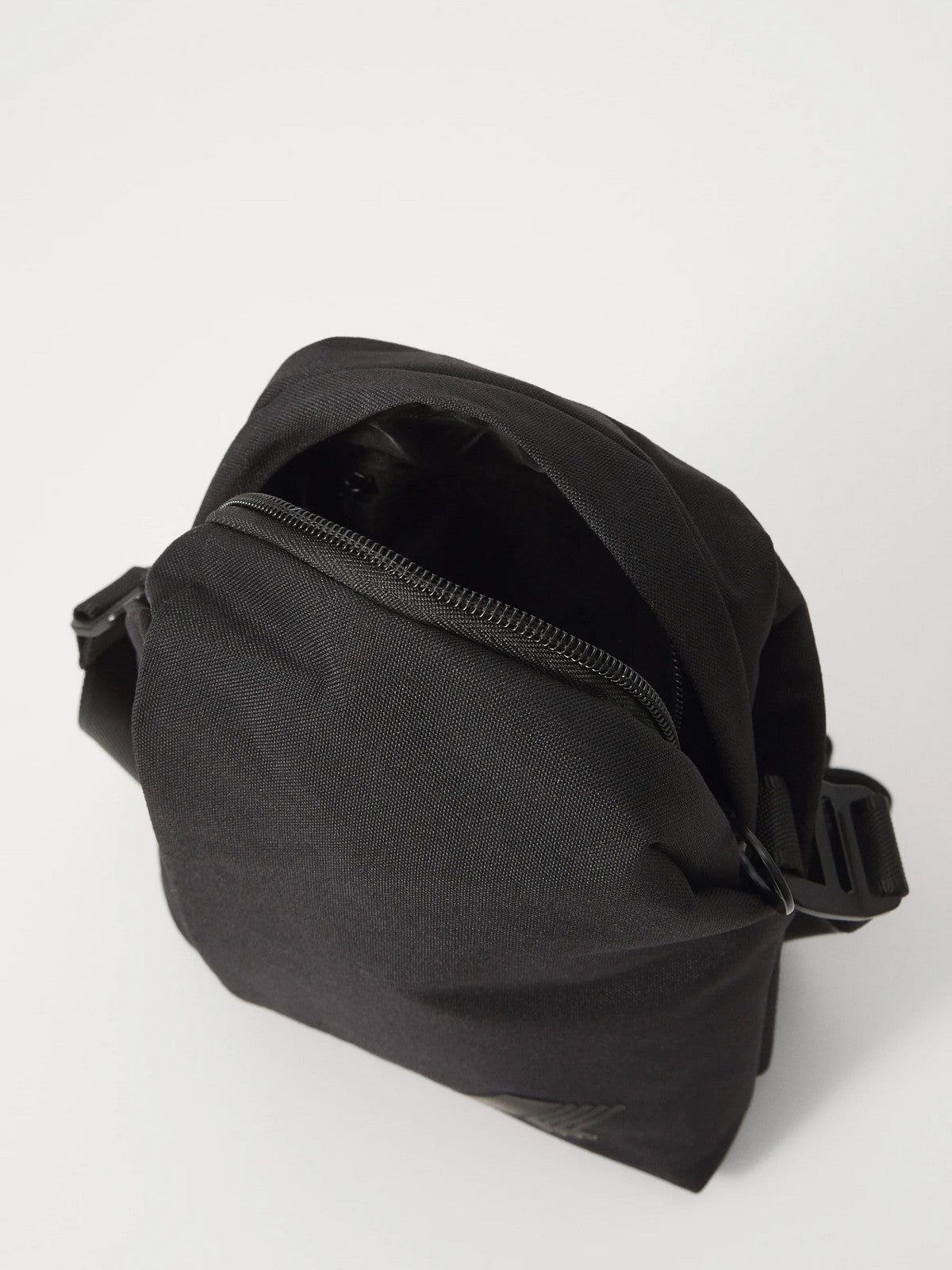 K-WAY Borsa Uomo EILIN K4136PW USY Nero