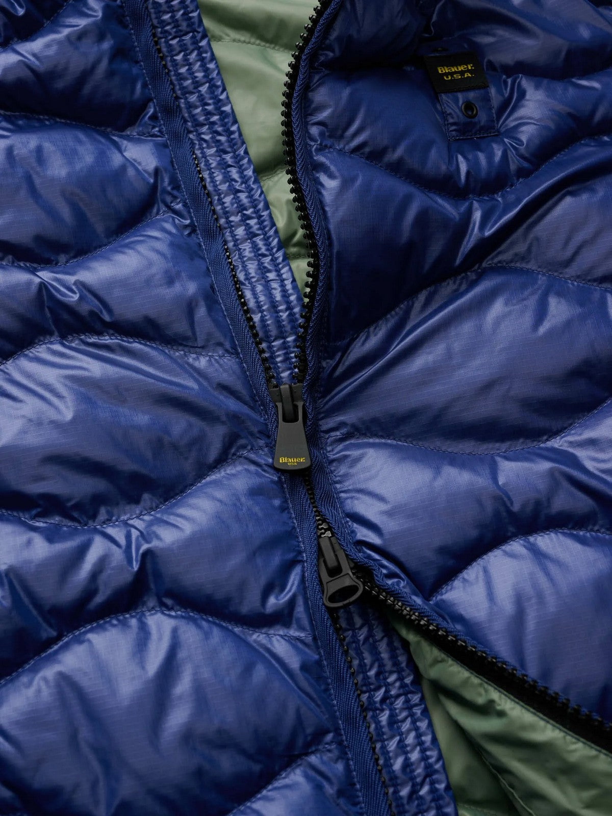 BLAUER Gilet Uomo DANNY 26SBLUX02184 005958 888RF BLU interno GREEN 60F