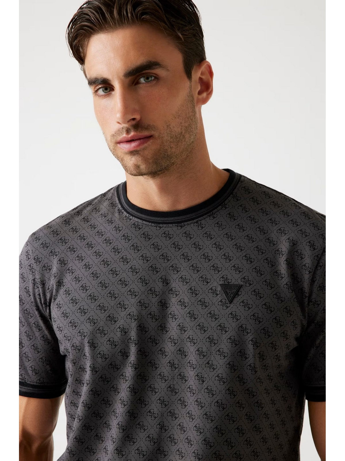 GUESS SPORT T-shirt Uomo MARSHALL T-SHIRT Z2YI05 J1314 P9NP 4G AOP BLACK