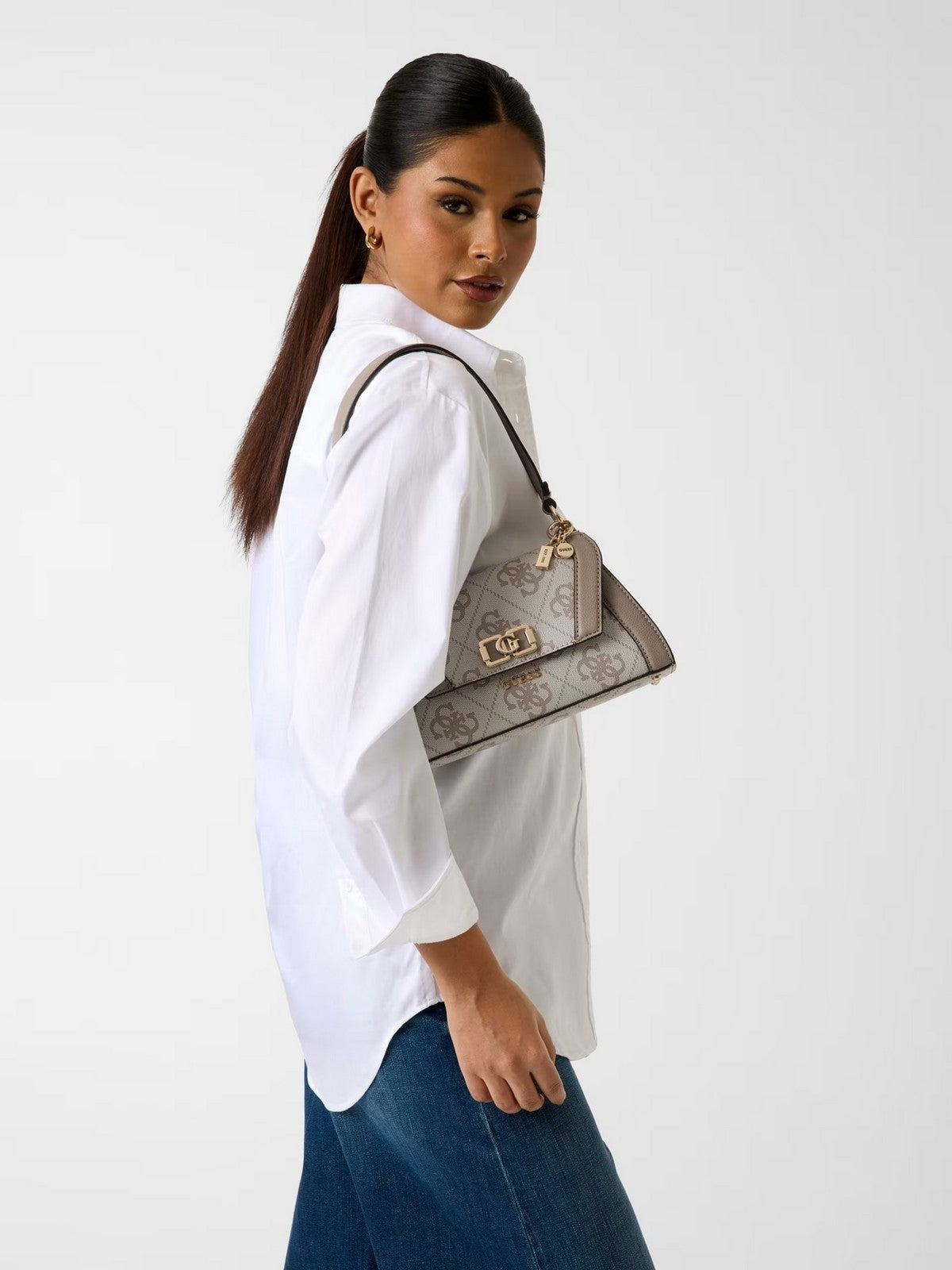 GUESS Borsa Donna KARNILLA LOGO FLAP SHLDR BAG HWOS99 01190 DKO DARK TAUPE LOGO gioboutiqueweb