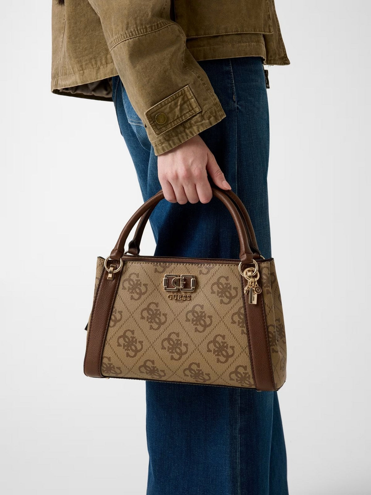 GUESS Borsa Donna KARNILLA LOGO GFRIEND SATHEL HWOS99 01060 LGW LATTE LOGO/BROWN gioboutiqueweb