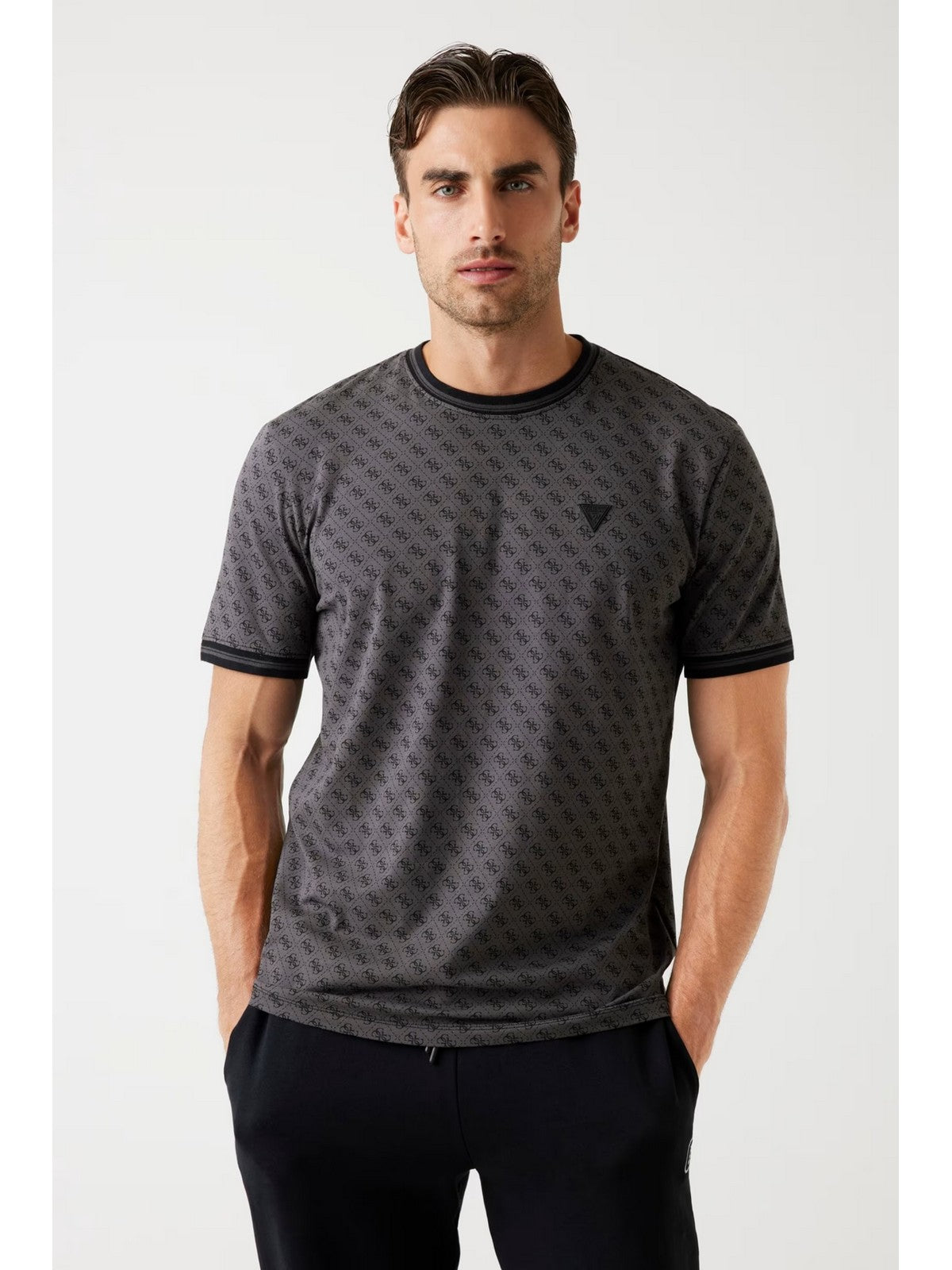 GUESS SPORT T-shirt Uomo MARSHALL T-SHIRT Z2YI05 J1314 P9NP 4G AOP BLACK
