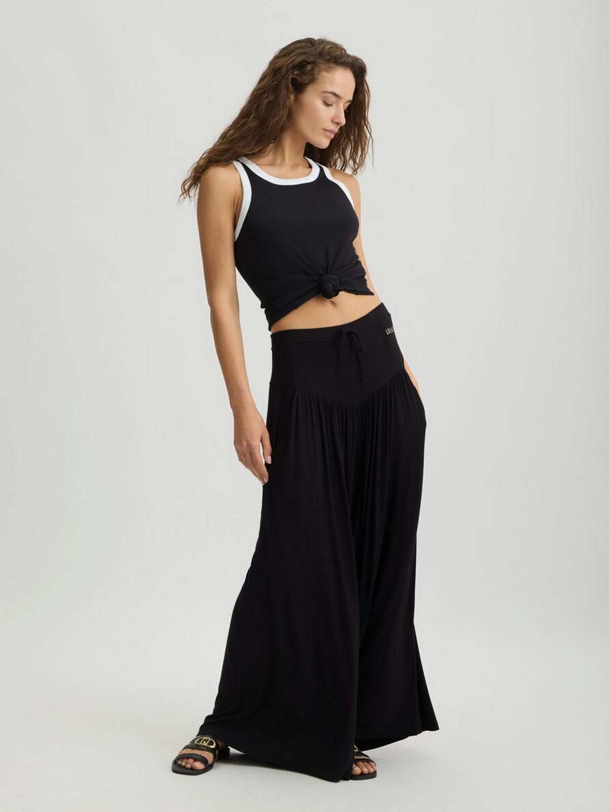 LIU JO BEACHWEAR Pantalone Donna  VA5039JS360 22222 NERO gioboutiqueweb