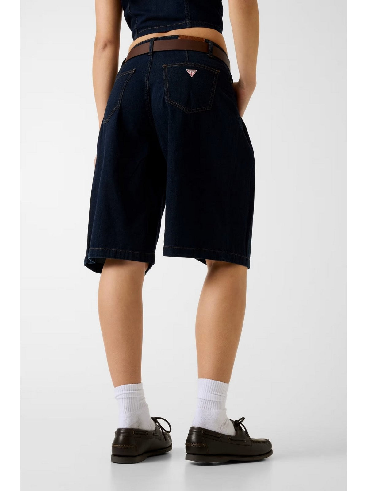 GUESS Pantaloncino Donna GJ CLASSIC PLEATED BERMUDA W6GDY5 D7971 GSMM GJ SUMMER VINTAGE DA gioboutiqueweb