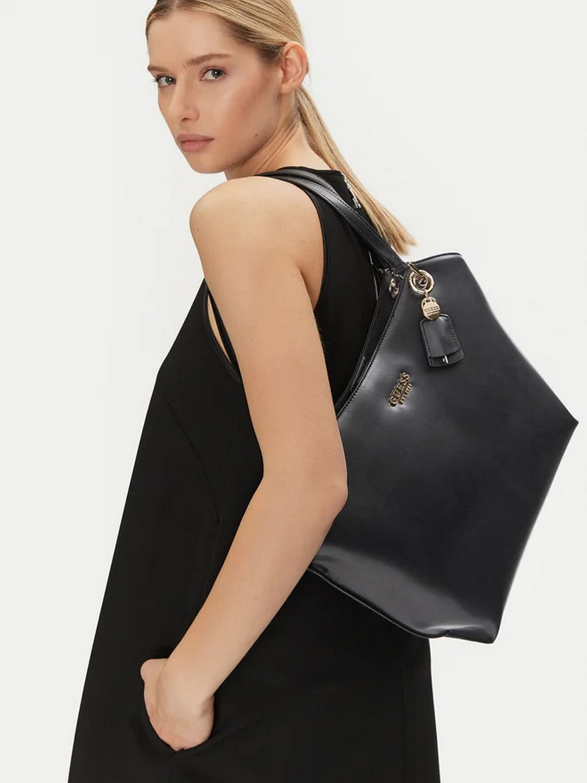 Guess Bag Woman Eco Evine Tote HWEVG9 53523 Bla Black