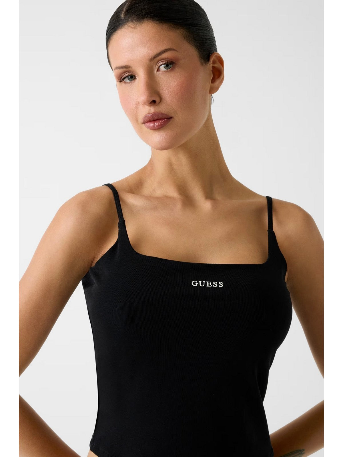 GUESS SPORT Top Donna JASMINE TOP V6GP18 K3470 JBLK Jet Black A996