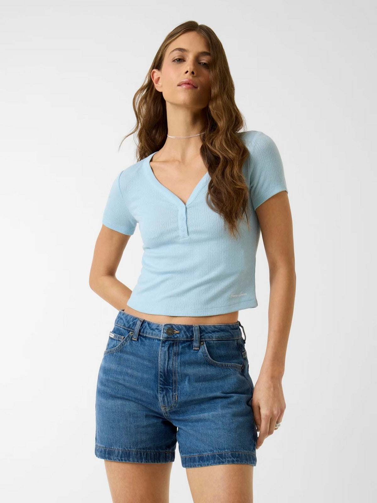 GUESS T-shirt Donna GJ POINTELLE SS HENLEY TOP W6GPB6 KG372 G7K2 FOG BLUE gioboutiqueweb