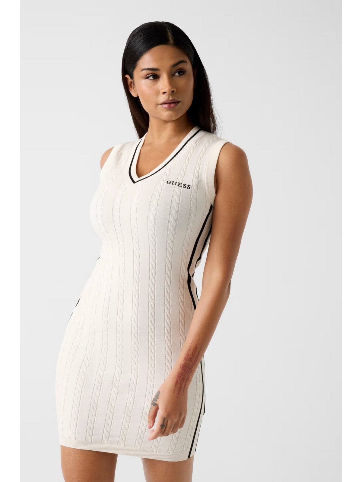 GUESS SPORT Abito Donna SHARI DRESS SWTR V6RK09 Z4652 G1O6 DOVE WHITE