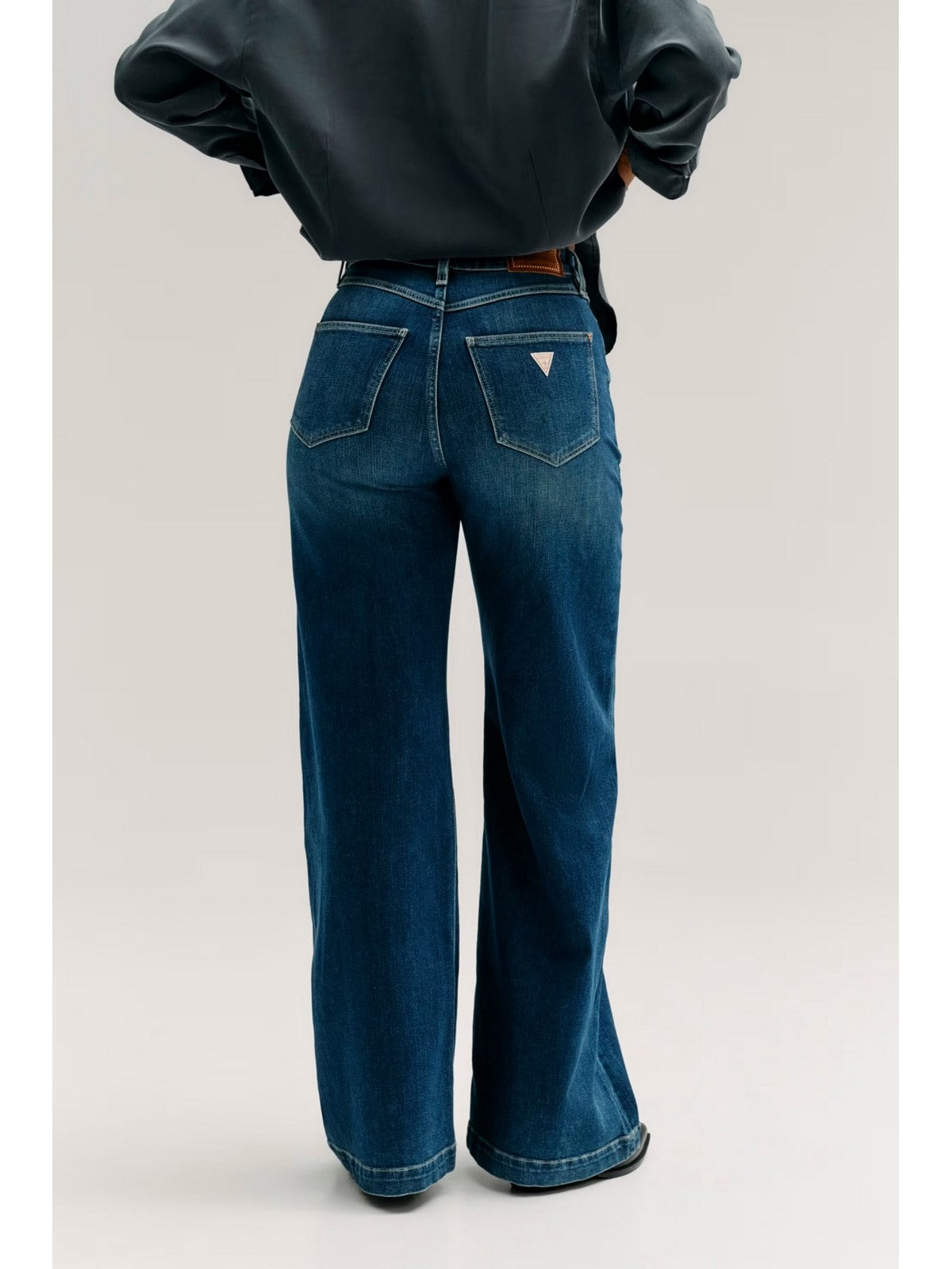 GUESS Jeans Donna BELLAGIO W6RA1C D6883 TPBE TULIP BELLE gioboutiqueweb
