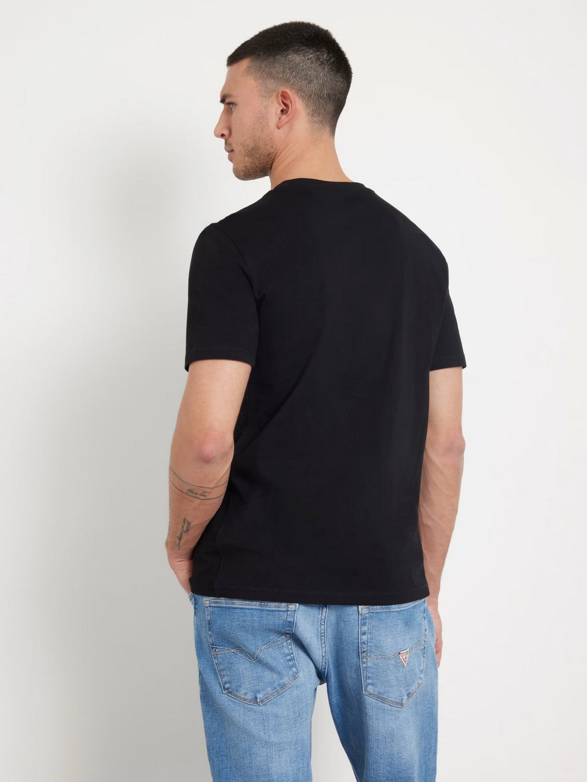 GUESS T-shirt Uomo AIDY CN SS TEE M2YI72 I3Z14 JBLK Jet Black A996 gioboutiqueweb