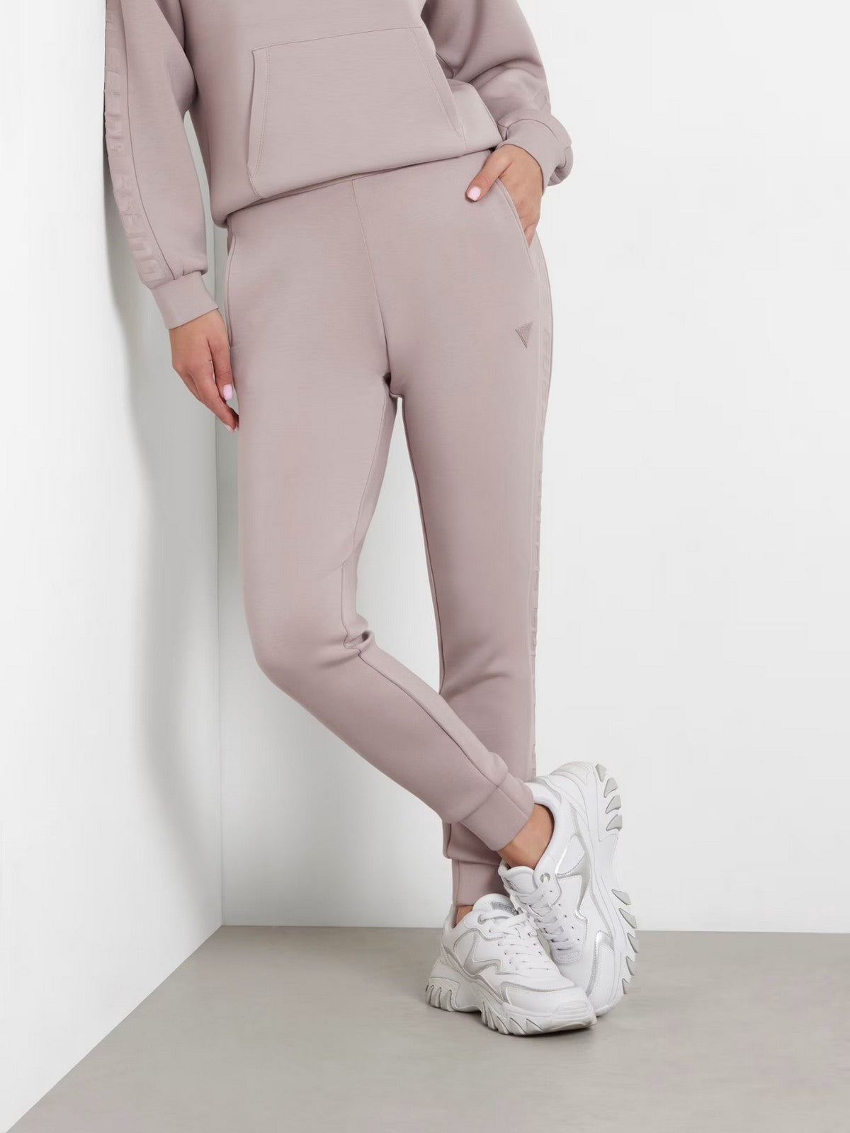 GUESS SPORT Pantalone Donna ALLIE SCUBA JOGGER PANT V2YB18 K7UW2 G4Q9 Rosa gioboutiqueweb