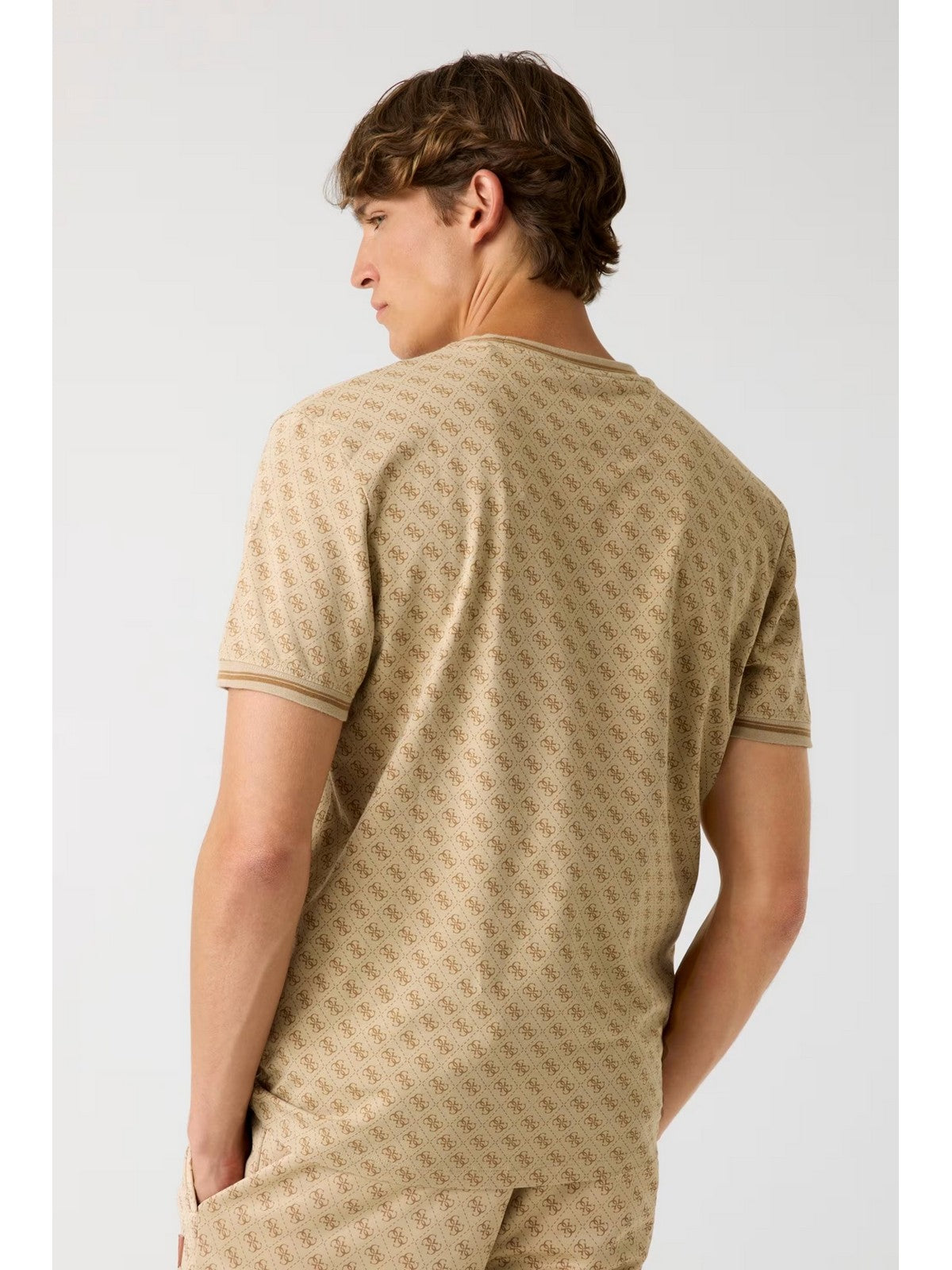 GUESS SPORT T-shirt Uomo MARSHALL T-SHIRT Z2YI05 J1314 P13W 4G AOP BEIGE BLANCO gioboutiqueweb