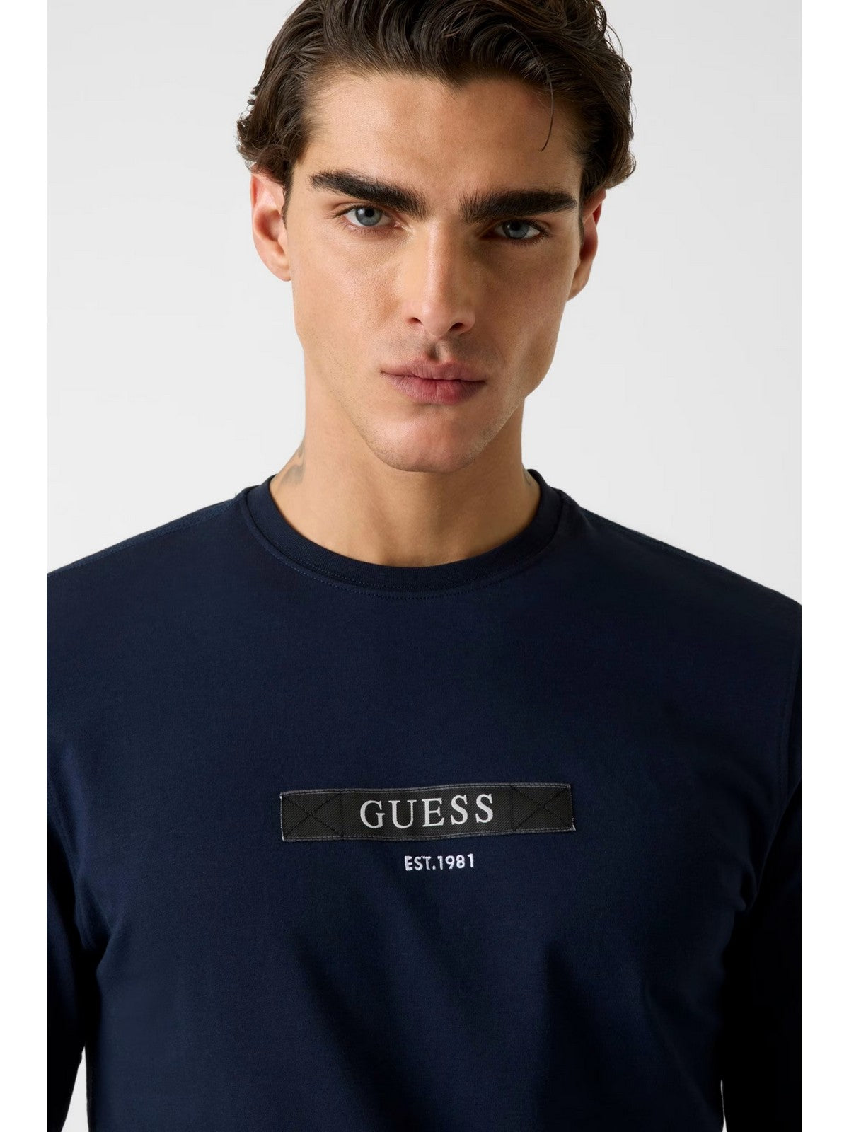 GUESS T-shirt Uomo LS CN LOGO BOX TEE M6RI18 J1314 G7V2 SMART BLUE gioboutiqueweb