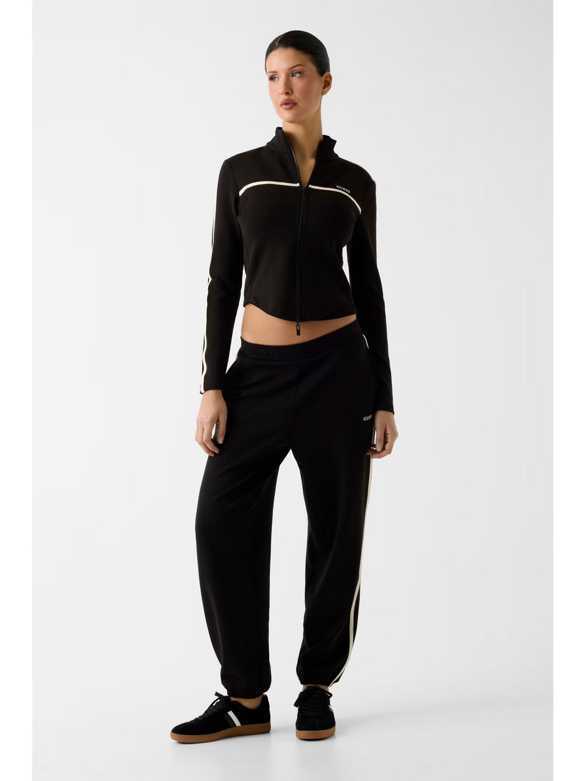 GUESS SPORT Felpa Donna JASMINE FULL ZIP SWEATSHIRT V6GQ04 K2911 JBLK Jet Black A996
