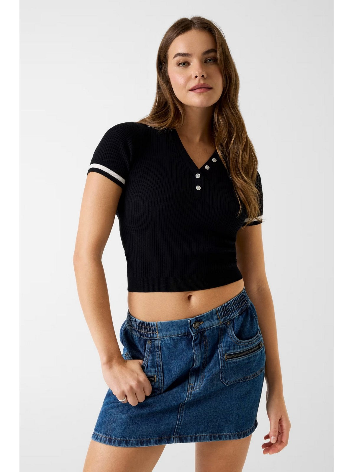 GUESS Maglia Donna GJ SS RIB POLO EMB SWTR W6GRZ1 Z3P32 JBLK Jet Black A996