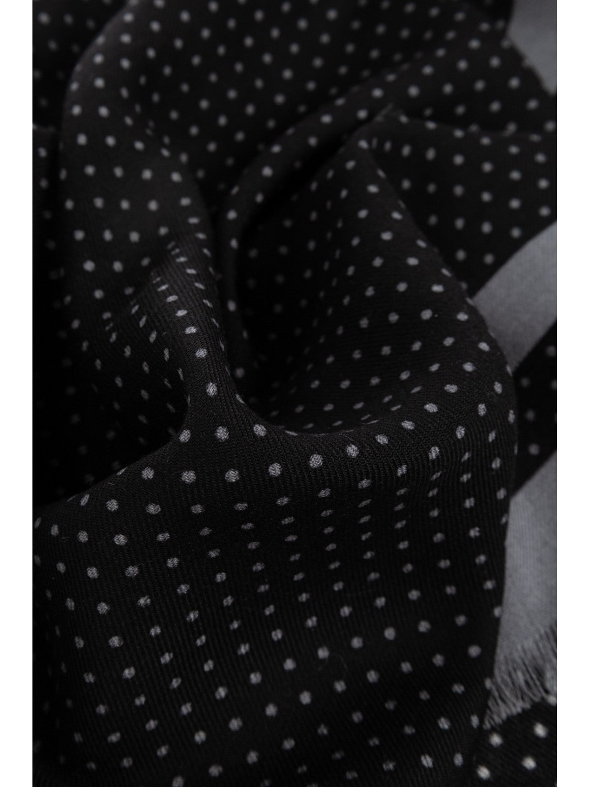 EMPORIO ARMANI Stola Uomo  EM003845 AF20009 FC255 BLACK+FANCY POIS GREY